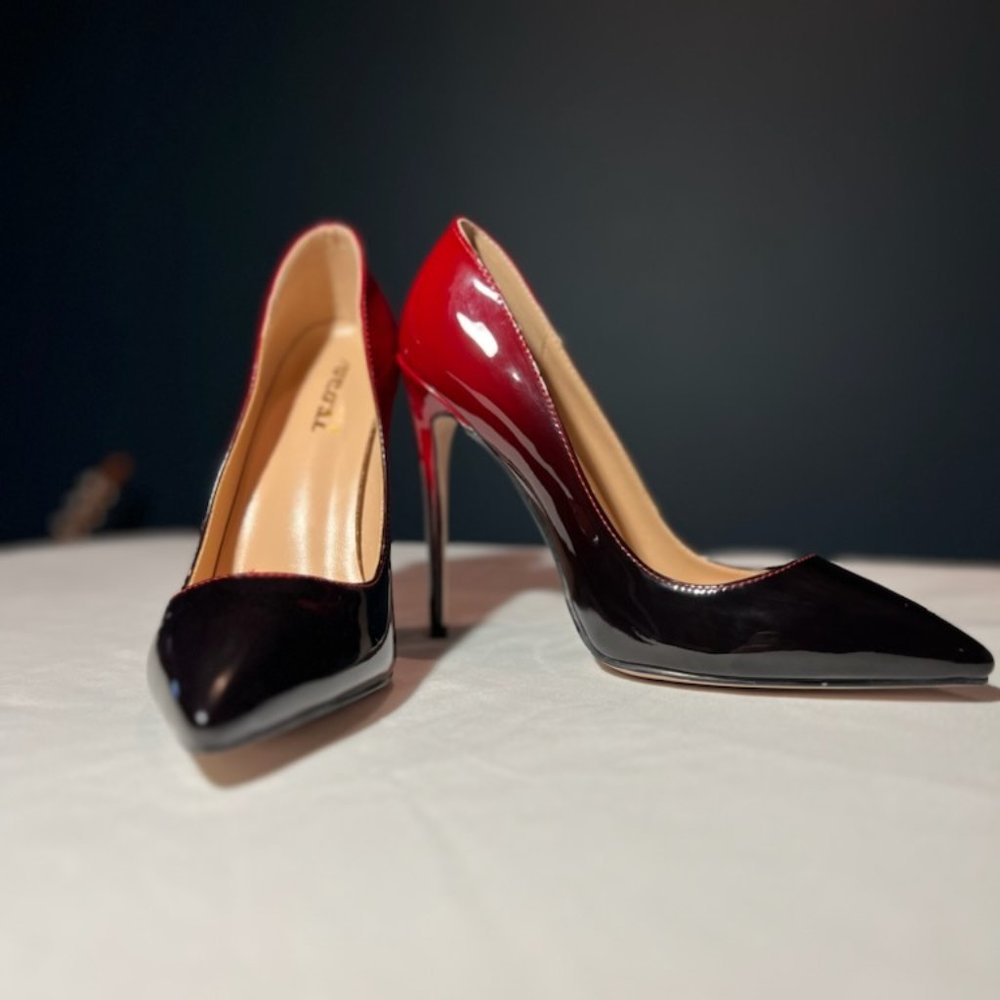Like New Size 8 Vocosi Heels